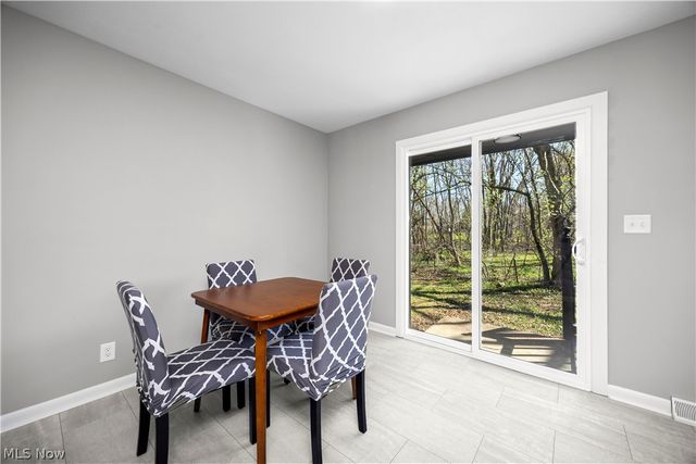 105 N Woodhill Drive, Amherst, OH 44001