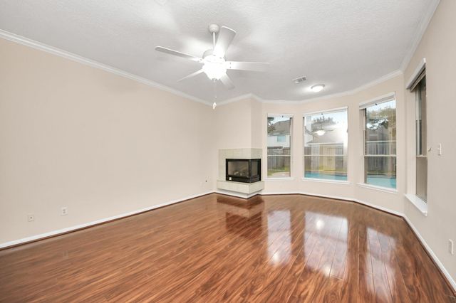 4126 Midstream Drive, Missouri City, TX 77459