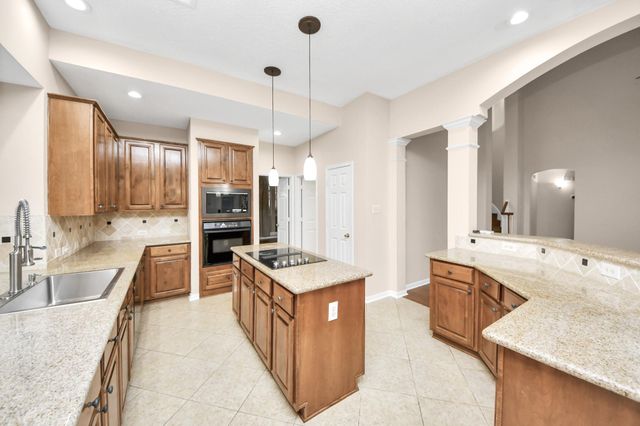 4126 Midstream Drive, Missouri City, TX 77459