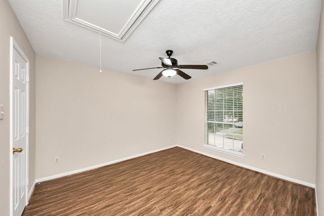 4126 Midstream Drive, Missouri City, TX 77459