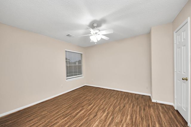 4126 Midstream Drive, Missouri City, TX 77459