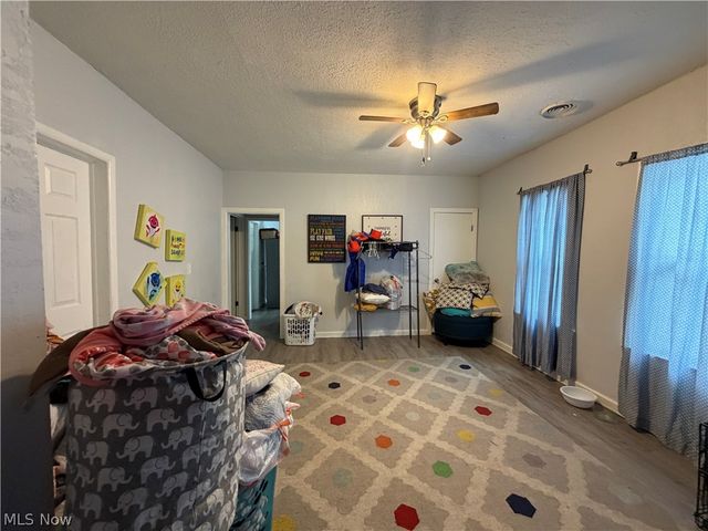 6723 Clement Avenue, Cleveland, OH 44105