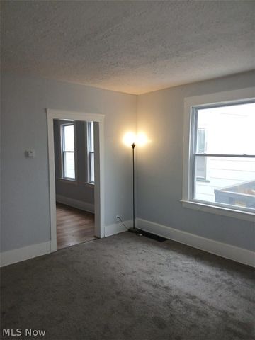 6723 Clement Avenue, Cleveland, OH 44105