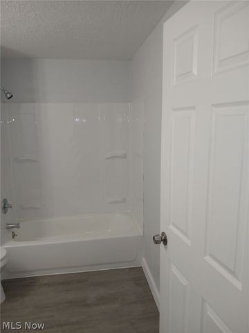 6723 Clement Avenue, Cleveland, OH 44105