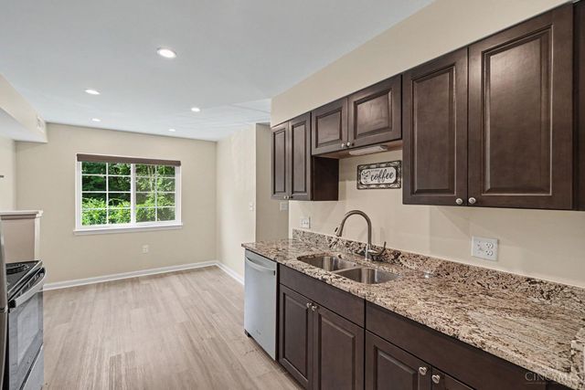 1605 W Augusta Boulevard, Fairfield, OH 45014