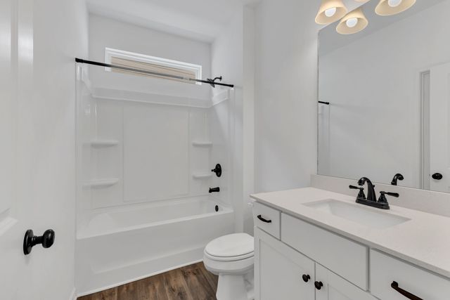 220 Lightwood Dr, Antioch, TN 37013