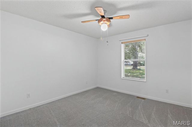 279 Fawn Ridge Lane, Hillsboro, MO 63050