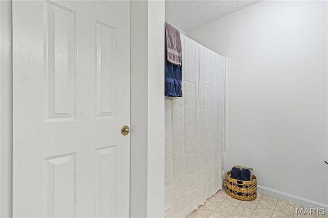 279 Fawn Ridge Lane, Hillsboro, MO 63050