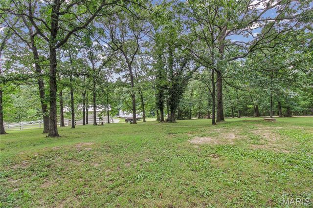 279 Fawn Ridge Lane, Hillsboro, MO 63050