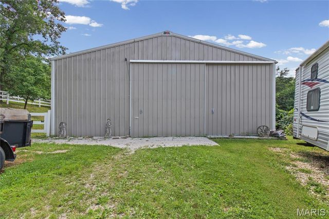 279 Fawn Ridge Lane, Hillsboro, MO 63050