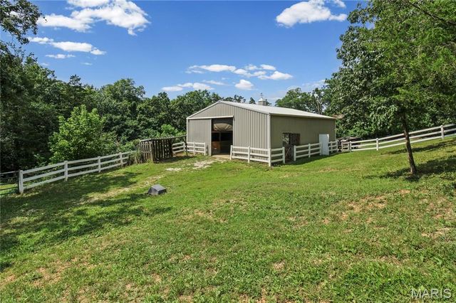 279 Fawn Ridge Lane, Hillsboro, MO 63050