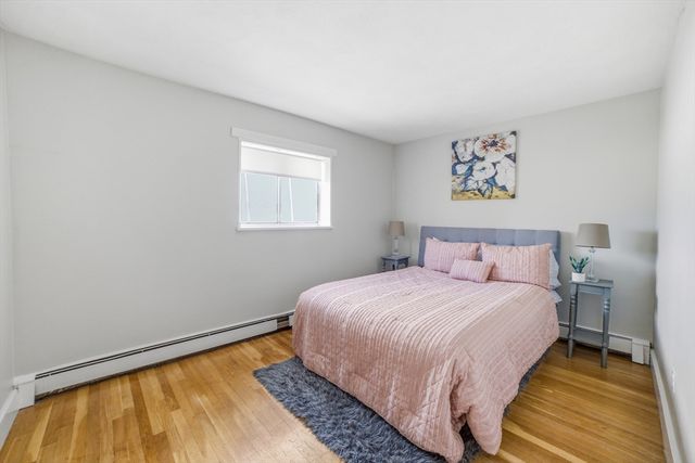 14 Riverside St 2-1, Watertown, MA 02472