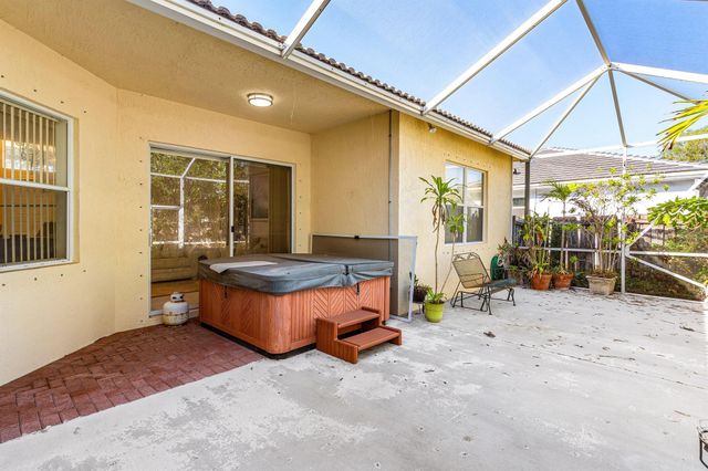 3760 Cypress Lake Drive, Lake Worth, FL 33467