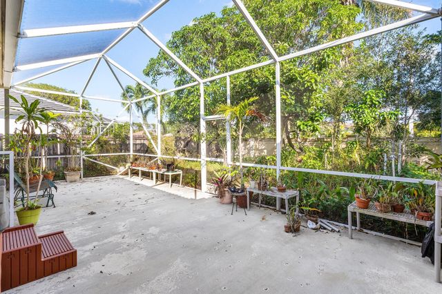 3760 Cypress Lake Drive, Lake Worth, FL 33467