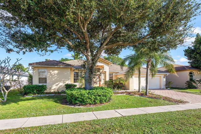 3760 Cypress Lake Drive, Lake Worth, FL 33467