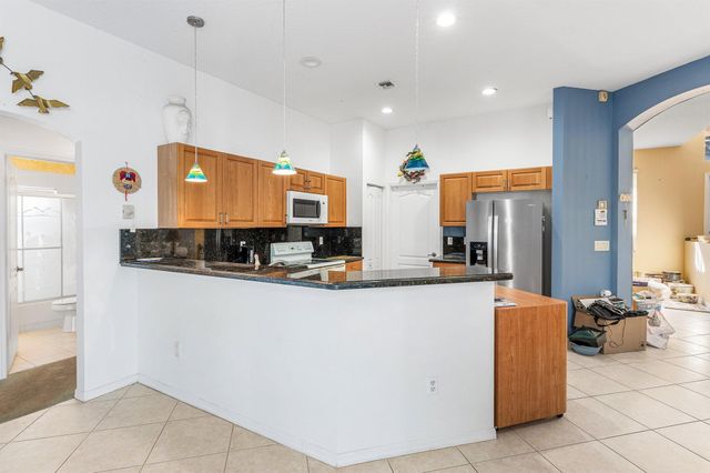 3760 Cypress Lake Drive, Lake Worth, FL 33467