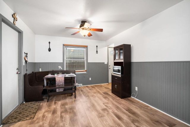 157 W Goldleaf AVENUE, Milwaukee, WI 53207