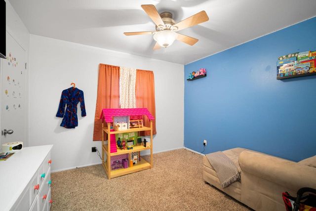 157 W Goldleaf AVENUE, Milwaukee, WI 53207