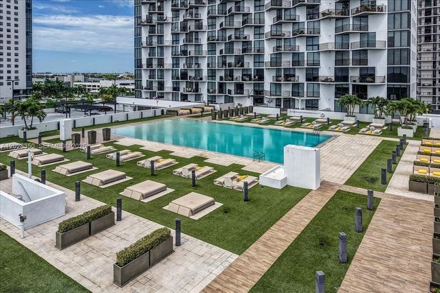 5252 NW 85th Ave 1410, Doral, FL 33166