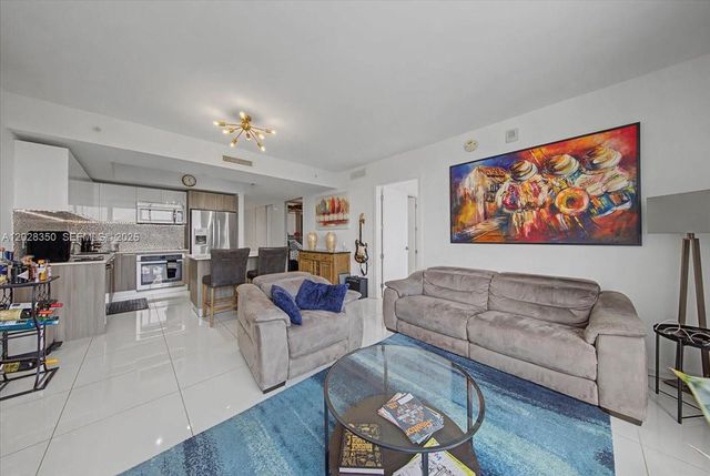 5252 NW 85th Ave 1410, Doral, FL 33166