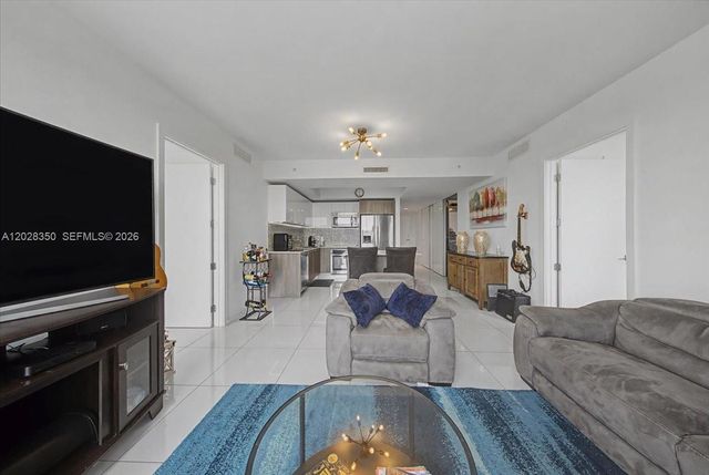 5252 NW 85th Ave 1410, Doral, FL 33166