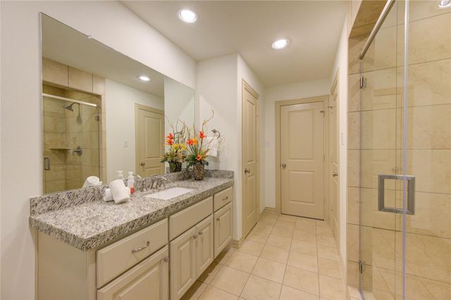 13606 Teal Bluff Lane, Houston, TX 77077