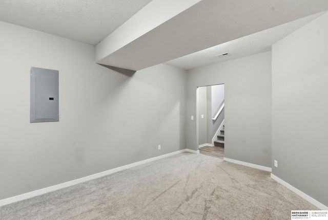408 N Allen Street, Bennington, NE 68007