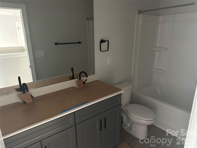2229 Tabor Road, Sherrills Ford, NC 28673