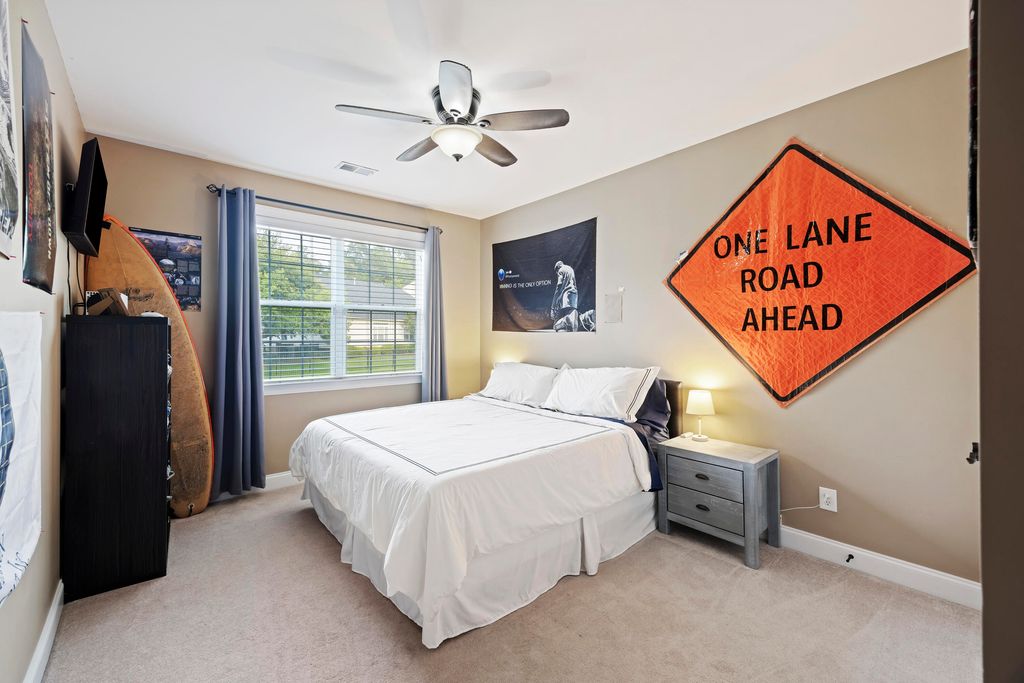 Image 32 of property listing at 1011 Legacy Lane, Summerville, SC 29485