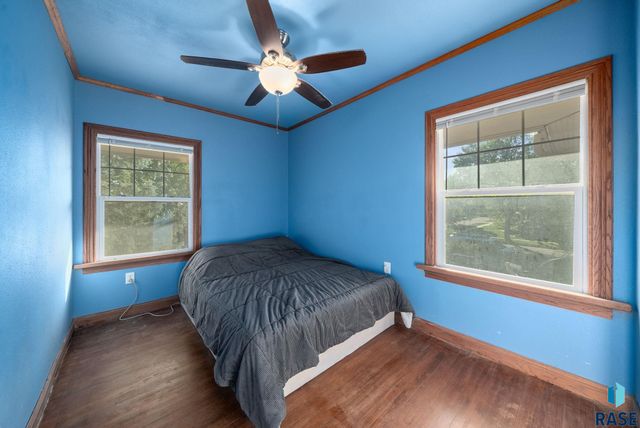 702 E 21st St Street, Sioux Falls, SD 57105