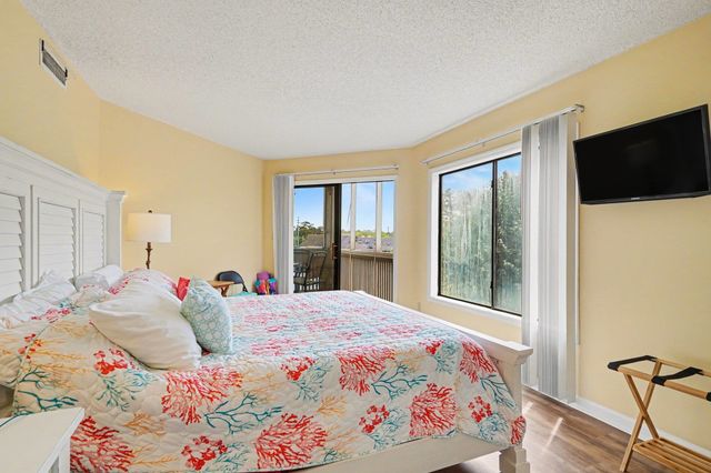 4294 Pinehurst Cir Unit C6, Little River, SC 29566