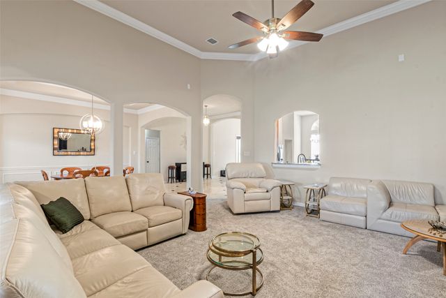 1200 Rio Bravo Way, Shady Shores, TX 76208