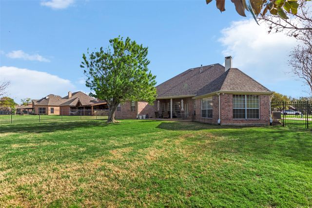 1200 Rio Bravo Way, Shady Shores, TX 76208