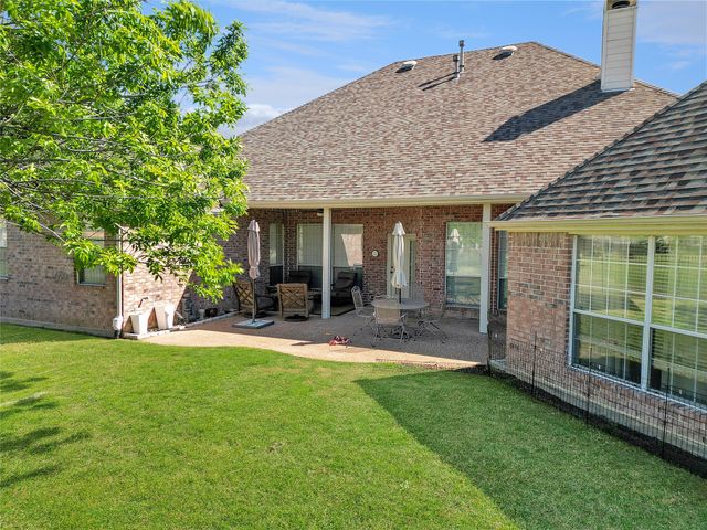 1200 Rio Bravo Way, Shady Shores, TX 76208