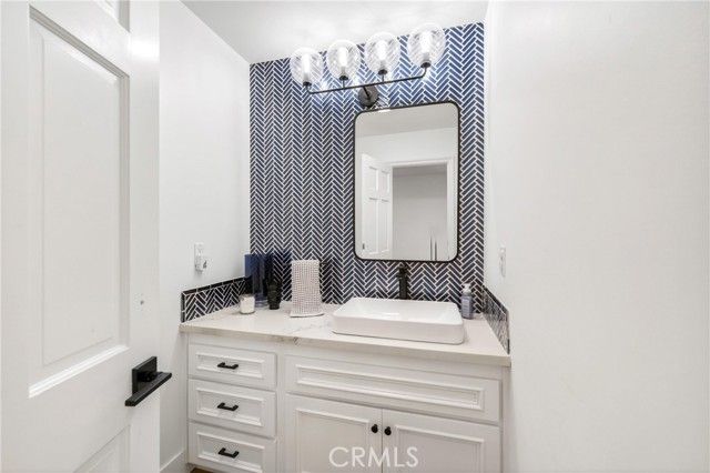 4515 Park Livorno, Calabasas, CA 91302