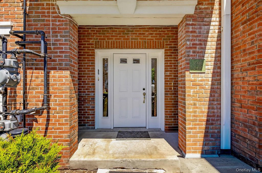 343 Soundview Lane, College Point, NY 11356 — photo 3