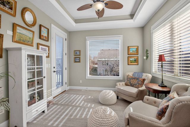 4211 W Kingston Circle, Bettendorf, IA 52722