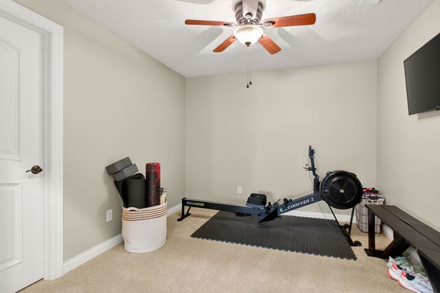 4211 W Kingston Circle, Bettendorf, IA 52722