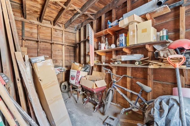 15 Johnson Rd, Orange, MA 01364