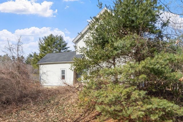 15 Johnson Rd, Orange, MA 01364