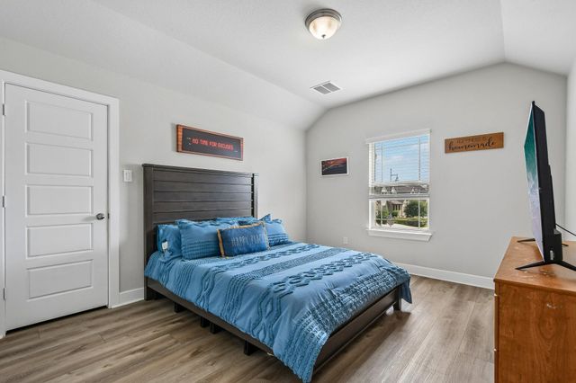 500 Whittington WAY, Liberty Hill, TX 78642