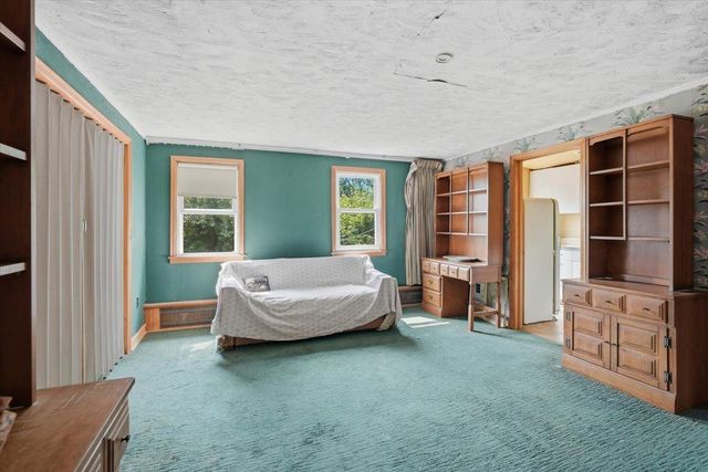 1907 Snelling Avenue N, Falcon Heights, MN 55113