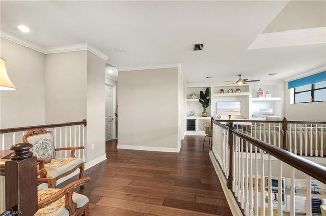 2115 Antigua LN, Naples, FL 34120