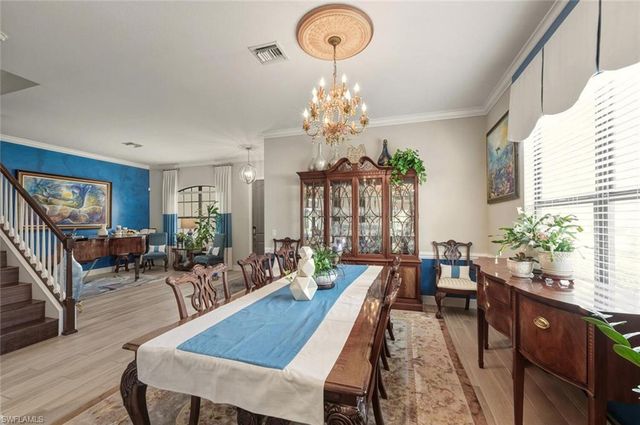 2115 Antigua LN, Naples, FL 34120