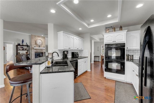 185 Broadmoor Street, Marble Falls, TX 78654