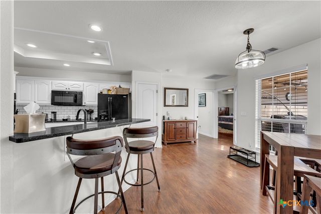 185 Broadmoor Street, Marble Falls, TX 78654