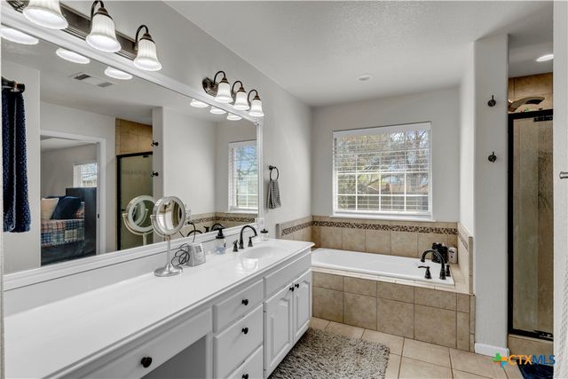 185 Broadmoor Street, Marble Falls, TX 78654