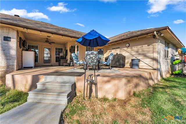 185 Broadmoor Street, Marble Falls, TX 78654