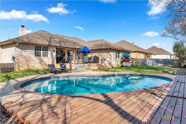 185 Broadmoor Street, Marble Falls, TX 78654
