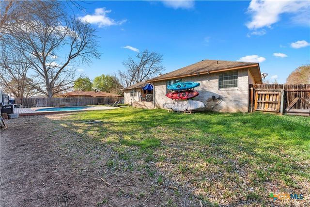 185 Broadmoor Street, Marble Falls, TX 78654
